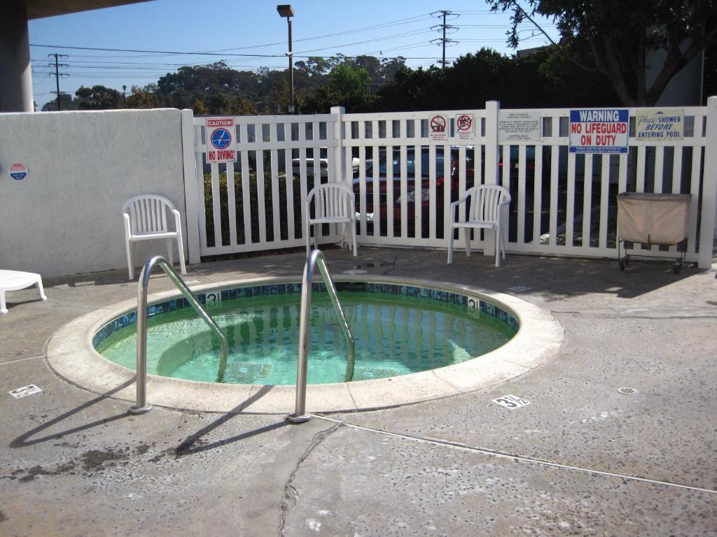 Ez 8 Motel Old Town Сан Диего Екстериор снимка